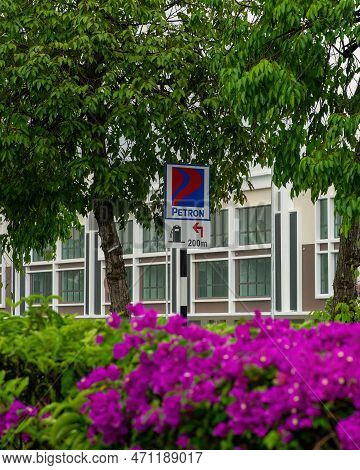 Bandar Seri Putra, Malaysia - March 21, 2021: 200 Meters To Gas Station Street Sign For Petron Peter