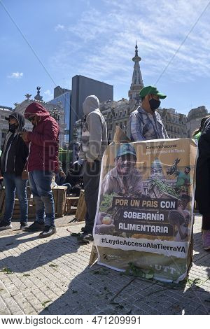 Buenos Aires, Argentina, 21 Sept, 2021: Utt, Land Workers Union, Protest In Front Of The Congress De