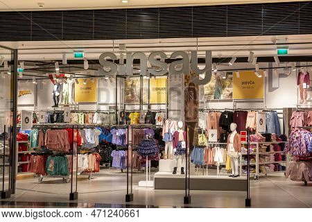 Bratislava, Slovakia - February, 19, 2023 : Sinsay Luxury Fashion Store Shop Front In The Shopping M