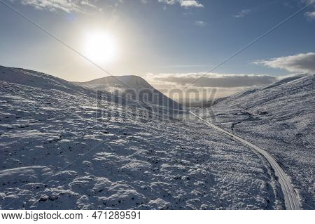 The Snow Covered Glenveagh Mountains And Glen In County Donegal - Republic Of Ireland