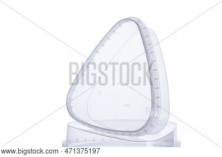 Transparent Plastic Triangular Container With Transparent Lid - 500 Ml, Triangular Plastic Container