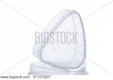 Transparent Plastic Triangular Container With Transparent Lid - 500 Ml, Triangular Plastic Container