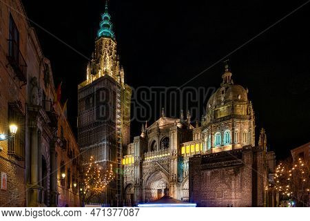 Toledo, Spain - Nov 30, 2022: The Primate Cathedral Of Saint Mary Of Toledo, Catedral Primada Santa 