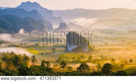 Sunrise With Fog At Phu Langka In Northern Thailand, Mountain View Of Phu Langka National Park