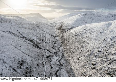 The Snow Covered Glenveagh Mountains And Glen In County Donegal - Republic Of Ireland