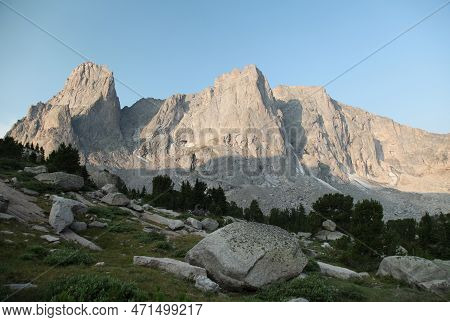 Cirque Of The Towers In Wind River Range, Wyoming
