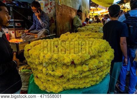 Mysore, India - 12.01.2023: Flower Stall In The Century Old Market In Mysore, Karnataka, India. High