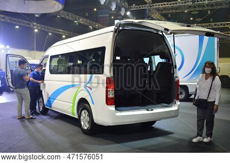 Pasay, Ph - Feb 11 - Foton Traveller Van At Foton Big Show On February 11, 2023 In Pasay, Philippine