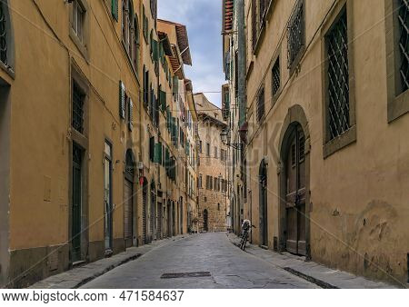 Gothic Buildings On A Narrow Street In Centro Storico Of Florence, Italy