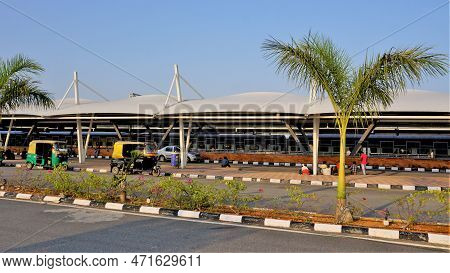 Bangalore,karnataka,india-october 26 2022: Premises Of Sir M Visvesvaraya Terminal Or Smvb Premises