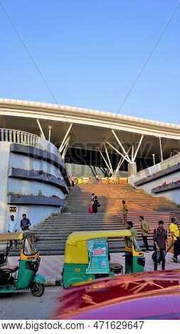 Bangalore,karnataka,india-october 26 2022: Premises Of Sir M Visvesvaraya Terminal Or Smvb Premises