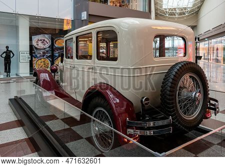 Brno, Czech Republic February 16, 202 Olympia Center, Exhibition Of Historic Cars And Motorcycles Of