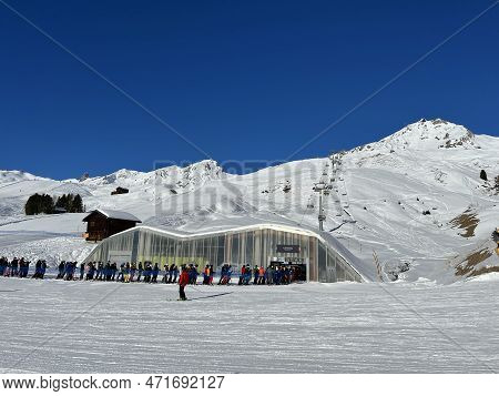Carmenna High Speed Chairlift (detachable) With Bubble (carmenna - 4er Hochgeschwindigkeits-sesselba