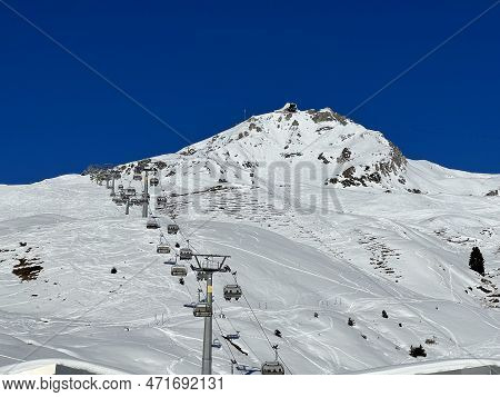 Carmenna High Speed Chairlift (detachable) With Bubble (carmenna - 4er Hochgeschwindigkeits-sesselba