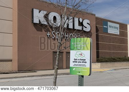 Noblesville - Circa February 2023: Kohl's Retail Store Location. Kohl's Has Partnered With Cosmetics