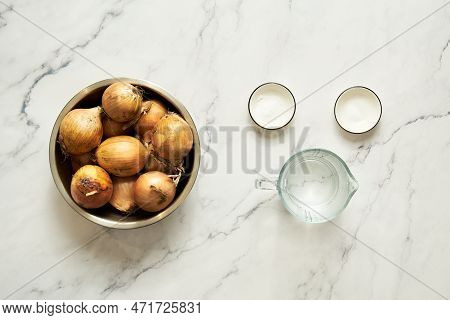 Homemade Caramelized Onions Ingredients Yellow Onions. Also Here Are Water With Salt And Soda