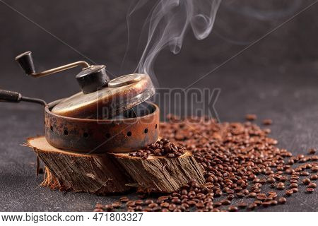 Coffee Beans Used To Be Roasted Using An Old Manual Mill