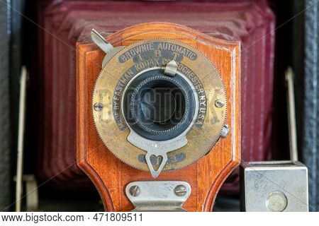 Pitney.somerset.united Kingdom.january 29th 2023.close Up Of A Number 2 Model A Folding Brownie Came