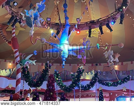 Orlando Fl - Dec 30: Circus Mcgurkus Cafe Stoo-pendous At Universal Islands Of Adventure In Orlando,