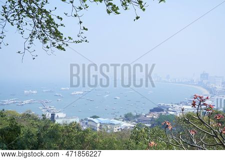 Pataya, Chonburi, Thailand - February20,2023:khao Phra Tamnak View Point Only There Is Dust Pm 2.5 C