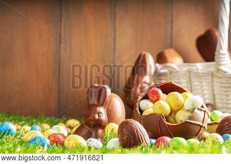 Easter Egg Hunting Background