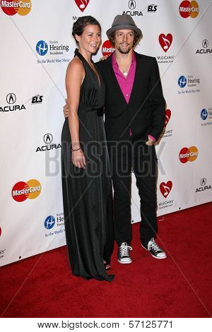 Tristan Prettyman, Jason Mraz  at the MusiCares Tribute To Barbra Streisand, Los Angeles Convention Center, Los Angeles, CA. 02-11-11