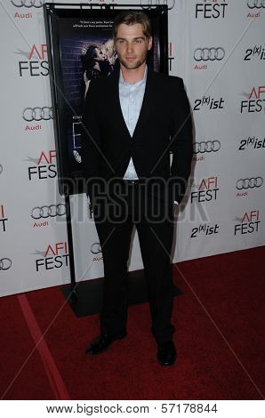 Mike Vogel at the 