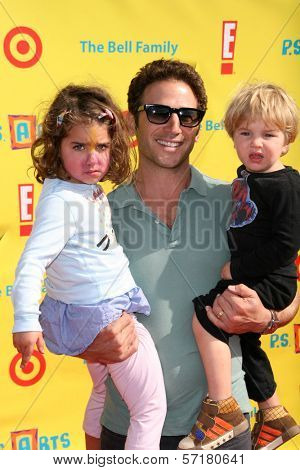 Mark Feuerstein at the P.S. Arts Express Yourself 2010, Barker Hanger, Santa Monica, CA. 11-07-10