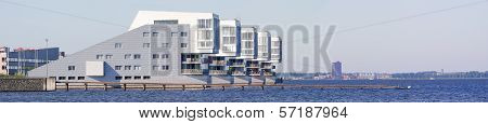Apartments At Lake