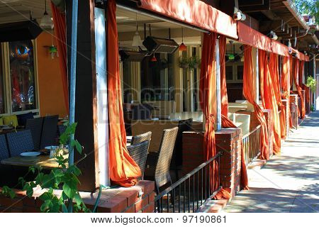 Outdoor Cafe Seating