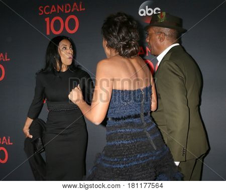 LOS ANGELES - APR 8:  Khandi Alexander, Kerry Washington, Joe Morton at the 