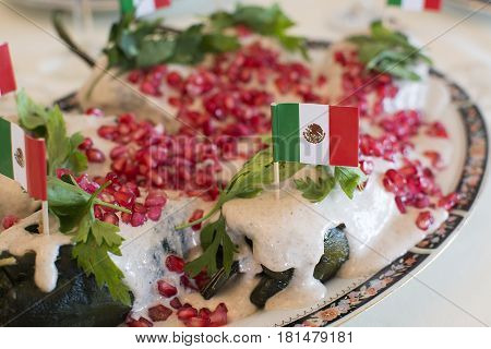 Chiles En Nogada