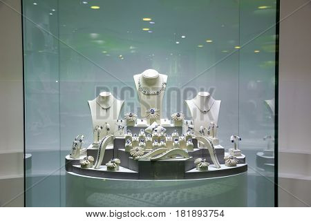 Jewelry exebition, collection of Ceylon treasures