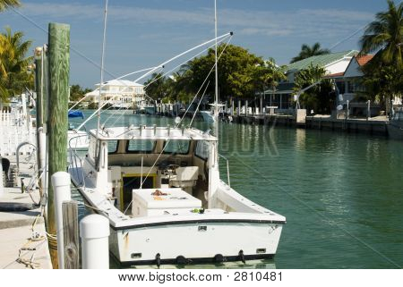 Kanál a rezidencí Florida Keys
