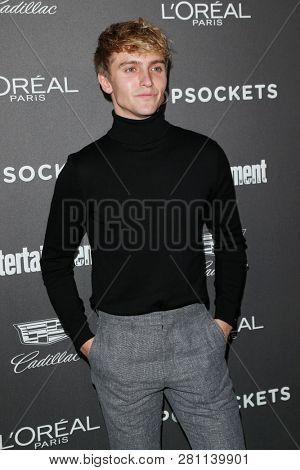 LOS ANGELES - JAN 26:  Hart Benton at the Entertainment Weekly SAG Awards pre-party  at the Chateau Marmont  on January 26, 2019 in West Hollywood, CA