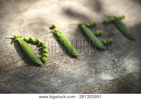 Word Diet Written With Peas And Ponds