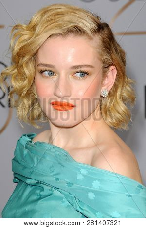 LOS ANGELES - JAN 27:  Julie Garner at the 25th Annual Screen Actors Guild Awards at the Shrine Auditorium on January 27, 2019 in Los Angeles, CA