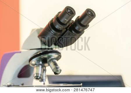 Professional medical laboratory microscope
