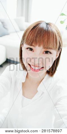 Beauty Woman Selfie With The Brace Retainer For Tooth