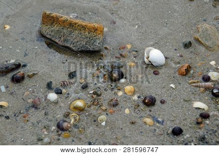 Elly Beach Is A Fine Sandy Beach Located 9km South Of Béal An Mhuirthead (belmullet) In Erris, Co. M