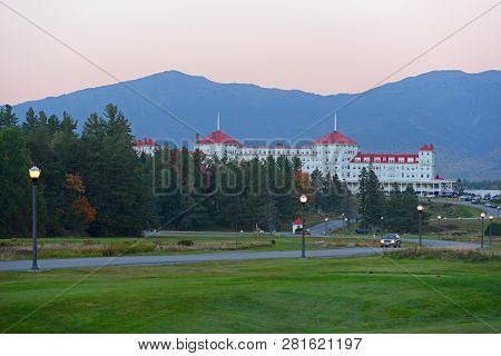 Mount Washington Hotel in summer, Bretton Woods, New Hampshire, USA. This Hotel hosted the Bretton Woods monetary conference in 1944. Now Mount Washington Hotel is a National Historic Landmark.