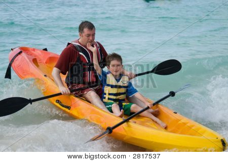 Padre e figlio kayak