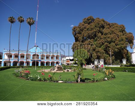 Santa Maria Del Tule, North America Mexico On February 2018: Colored Main Square With Town Hall And 