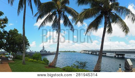 Uss Bowfin Submarine And Ford Island Bridge