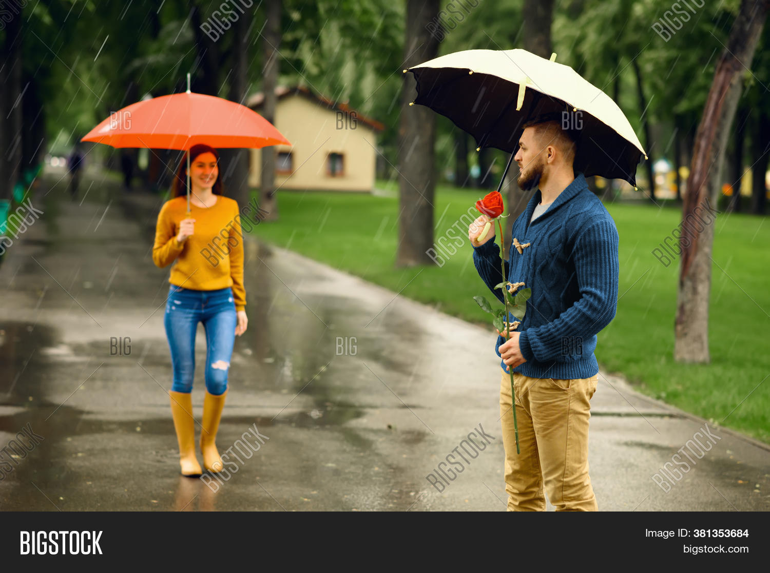 Love Couple Umbrellas Image & Photo (Free Trial) Bigstock