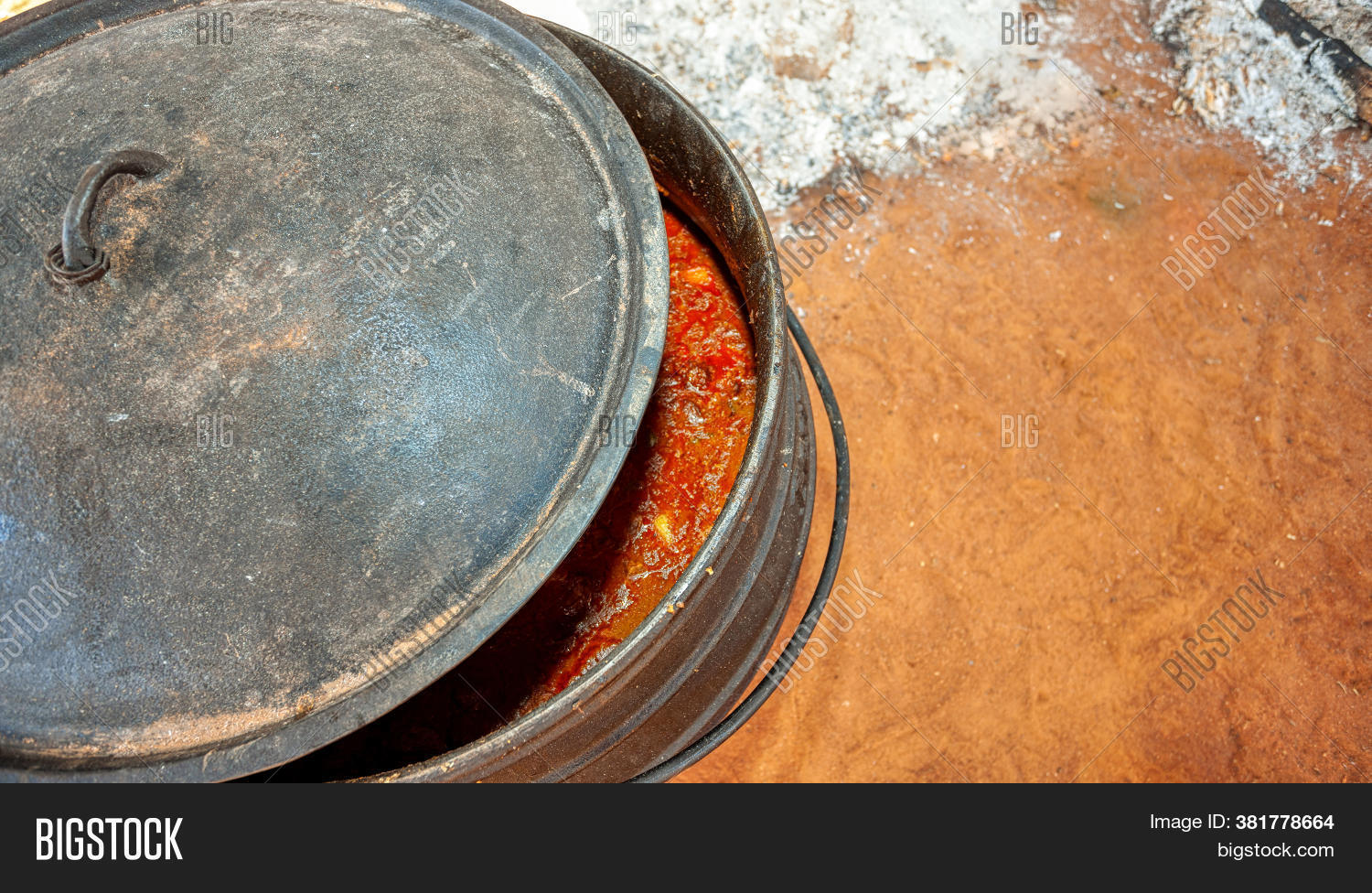 Giant Cast Iron Pot Image & Photo (Free Trial) Bigstock