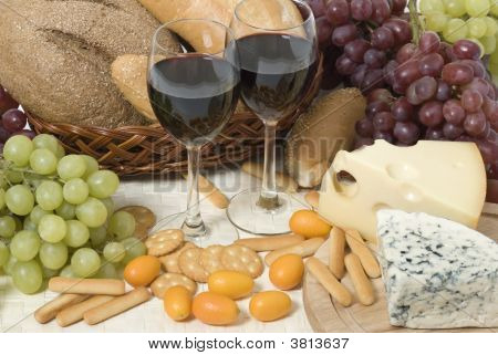 Vin, ost, brød og Grape