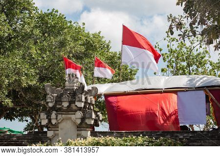 Bali, Indonesia August-17 Th 2020. Independence Day. Social Events On The Beach In Kuta. Kite Festiv