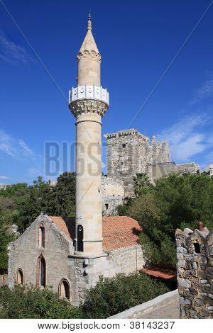 Stará mešita v hradu svatého Petra, Bodrum, Mugla, Turecko