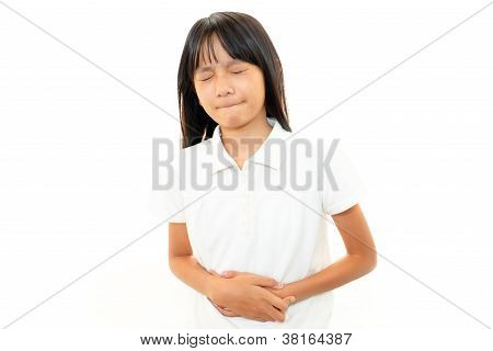 สาววัยรุ่นดูไม่สบายใจ